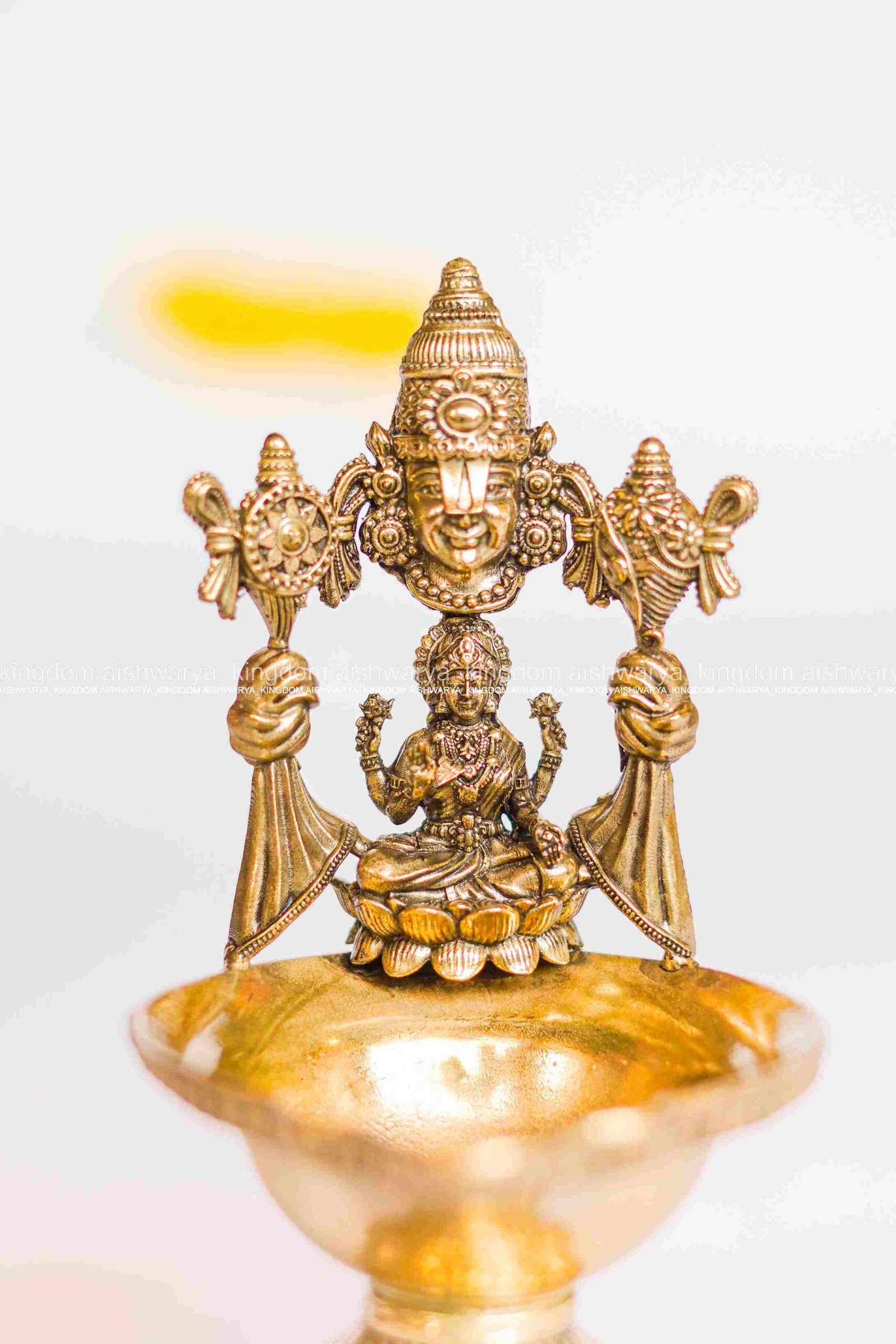 LAKSHMI BALAJI VILAKKU - Image 4